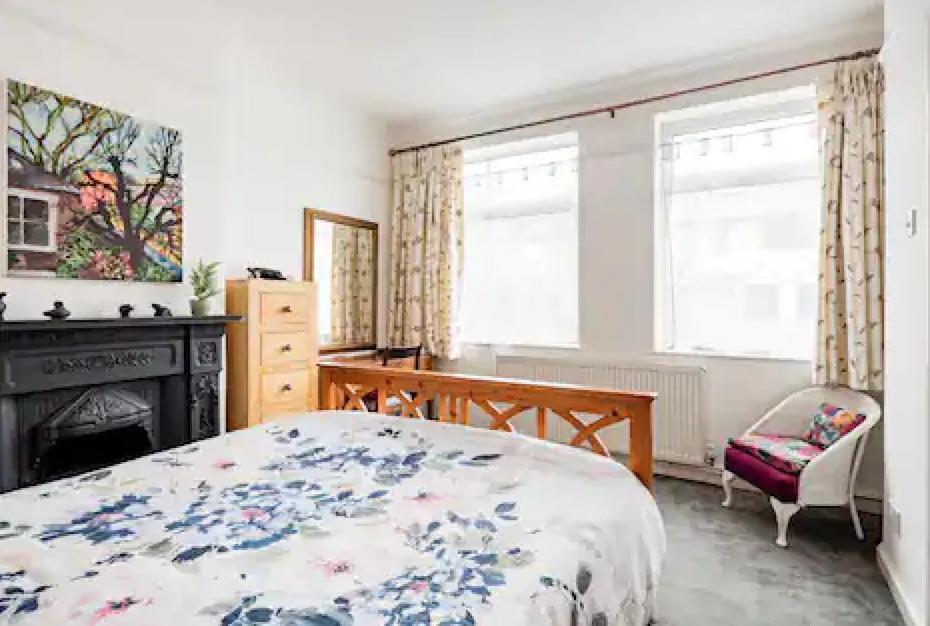 Lovely Three Bedroomed House, Parking 2 Cars London Luaran gambar