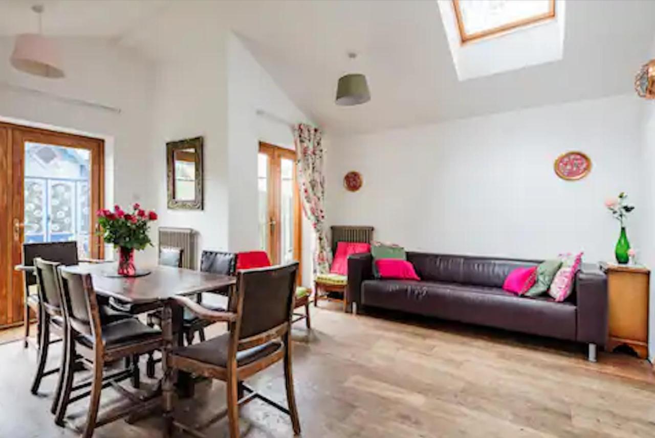 Lovely Three Bedroomed House, Parking 2 Cars London Luaran gambar